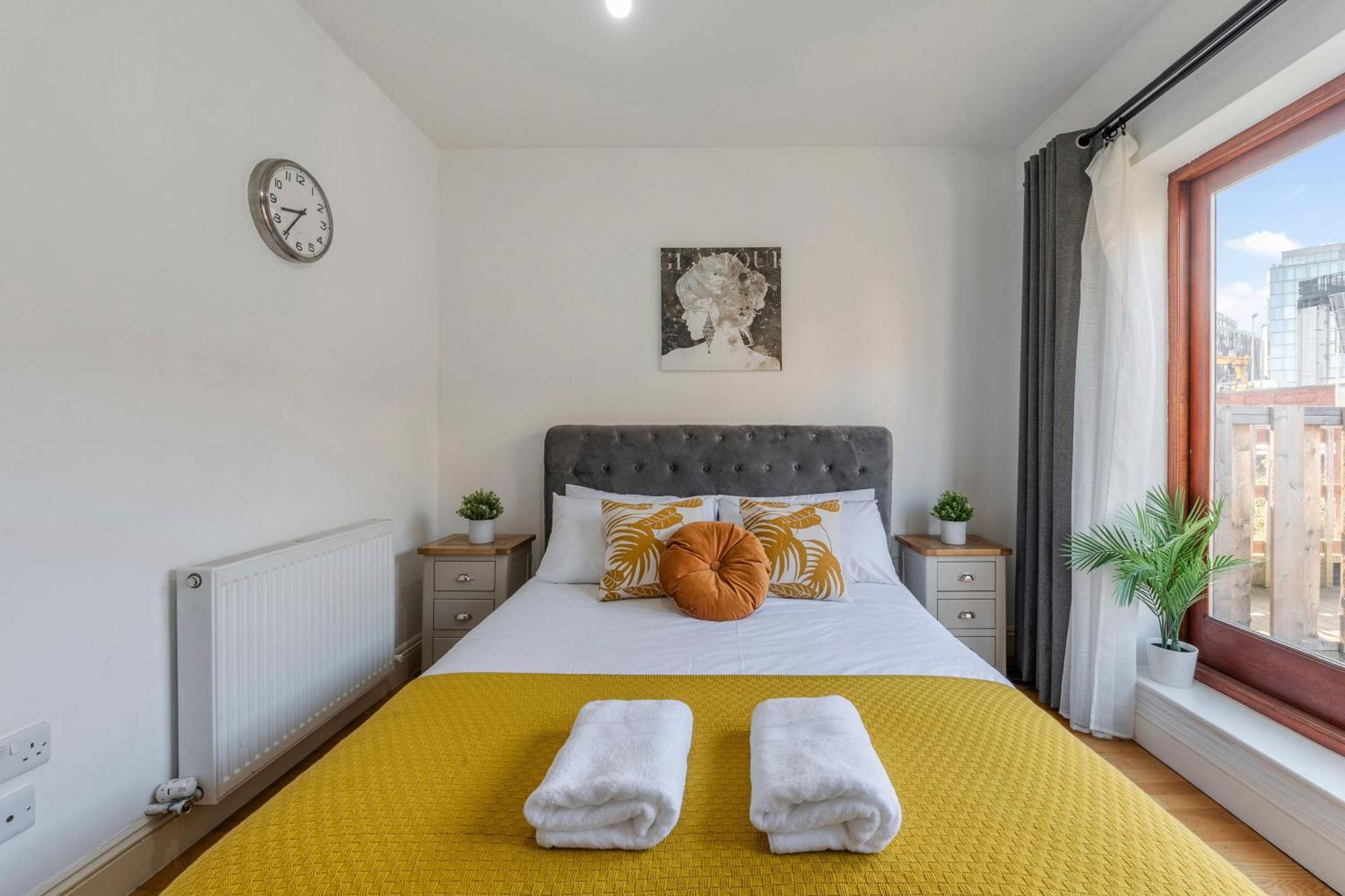 London Waterloo Apartment With Large Private Terrace - View Of The London Eye - 1 Bedroom 1 Bath Εξωτερικό φωτογραφία