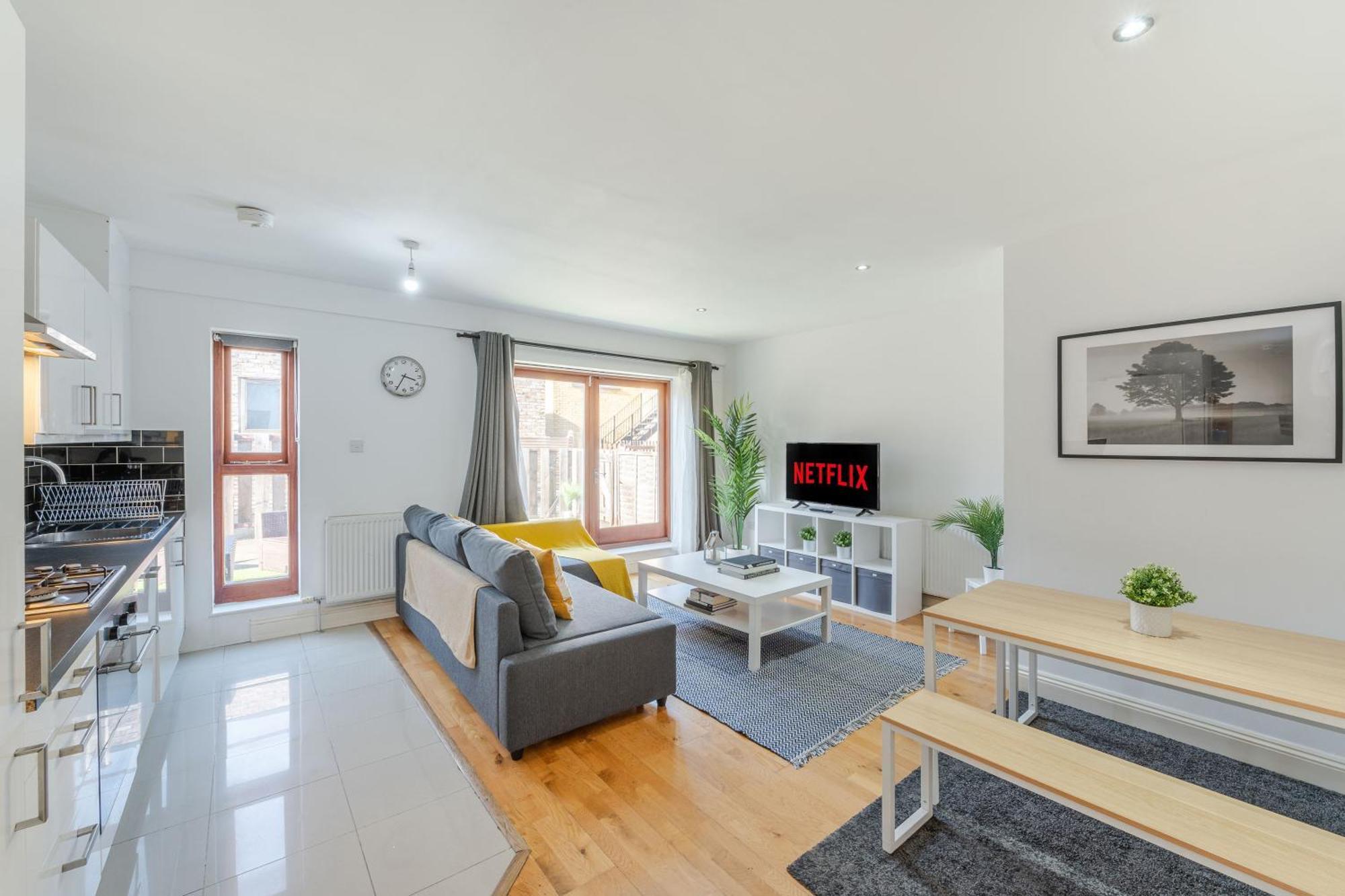 London Waterloo Apartment With Large Private Terrace - View Of The London Eye - 1 Bedroom 1 Bath Εξωτερικό φωτογραφία