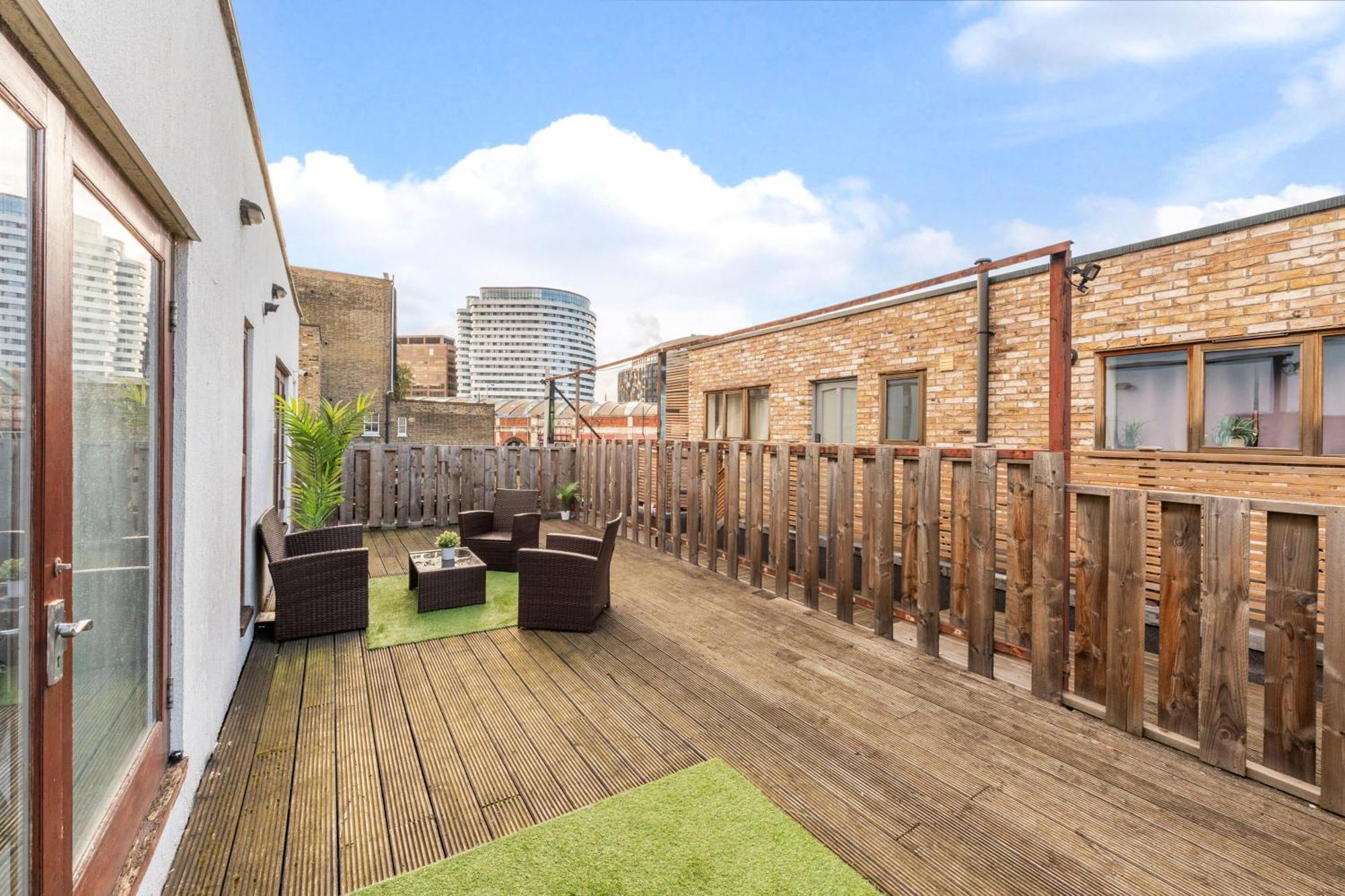 London Waterloo Apartment With Large Private Terrace - View Of The London Eye - 1 Bedroom 1 Bath Εξωτερικό φωτογραφία